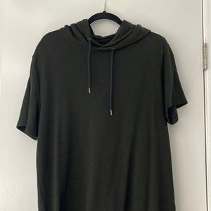 Forever 21 hooded tee